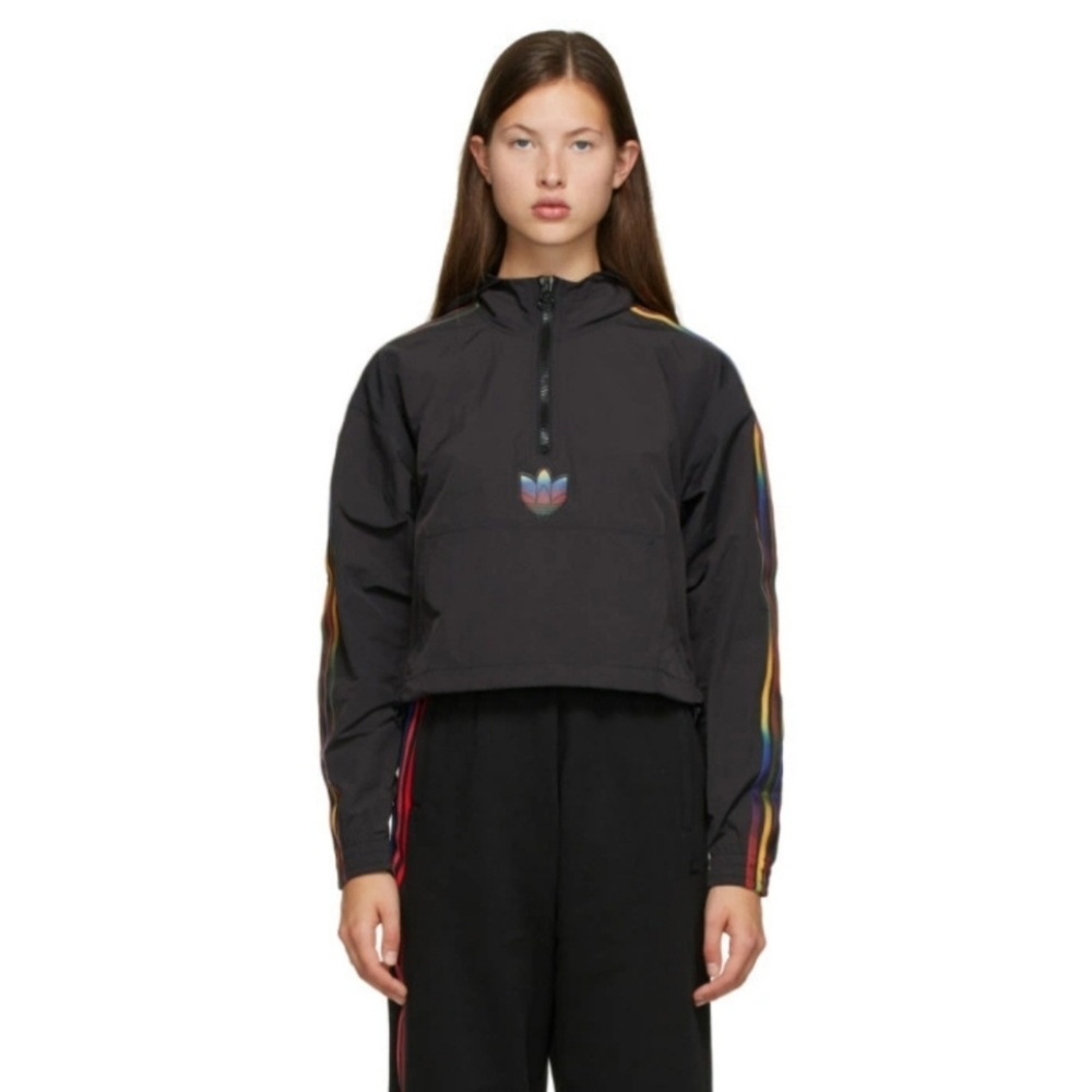 Adidas Originals Half- Zip Adicolor Jacket. Size L